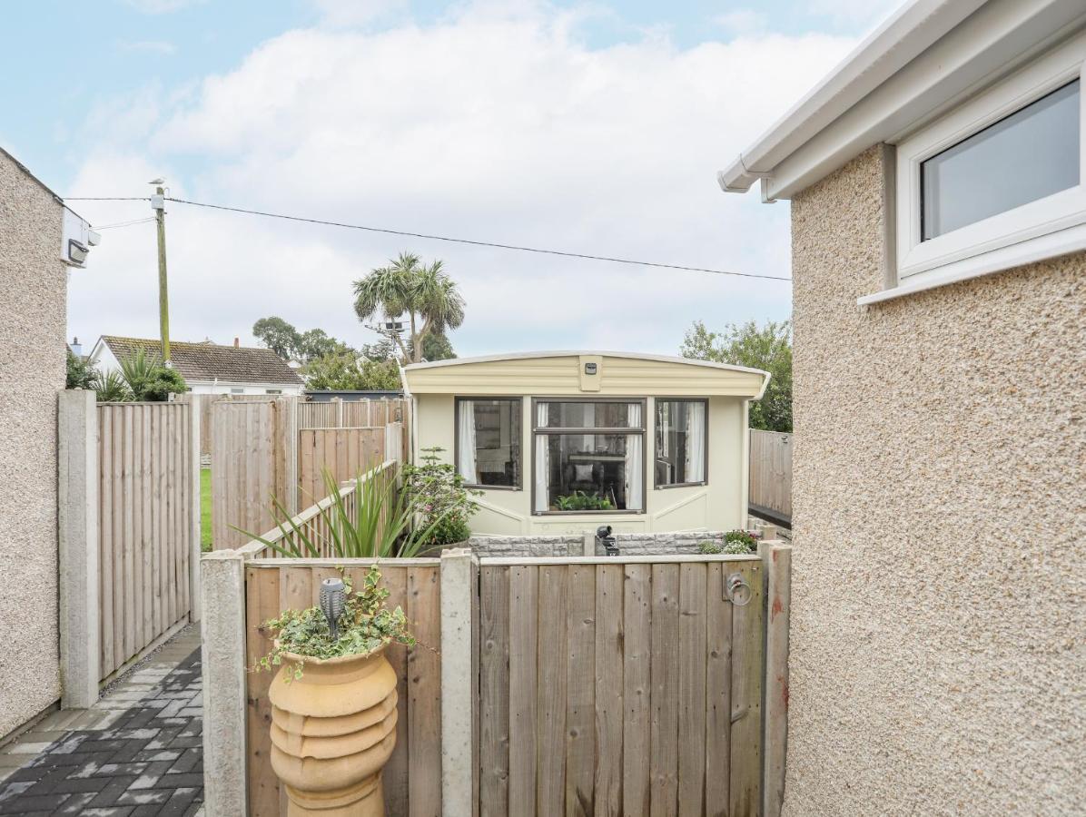 Rhiwlas Bach Benllech Eksteriør bilde